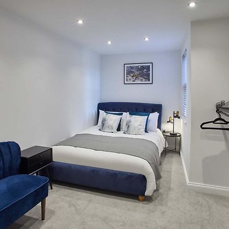 Host & Stay - The View, Hudsons Yard House Уитби Екстериор снимка